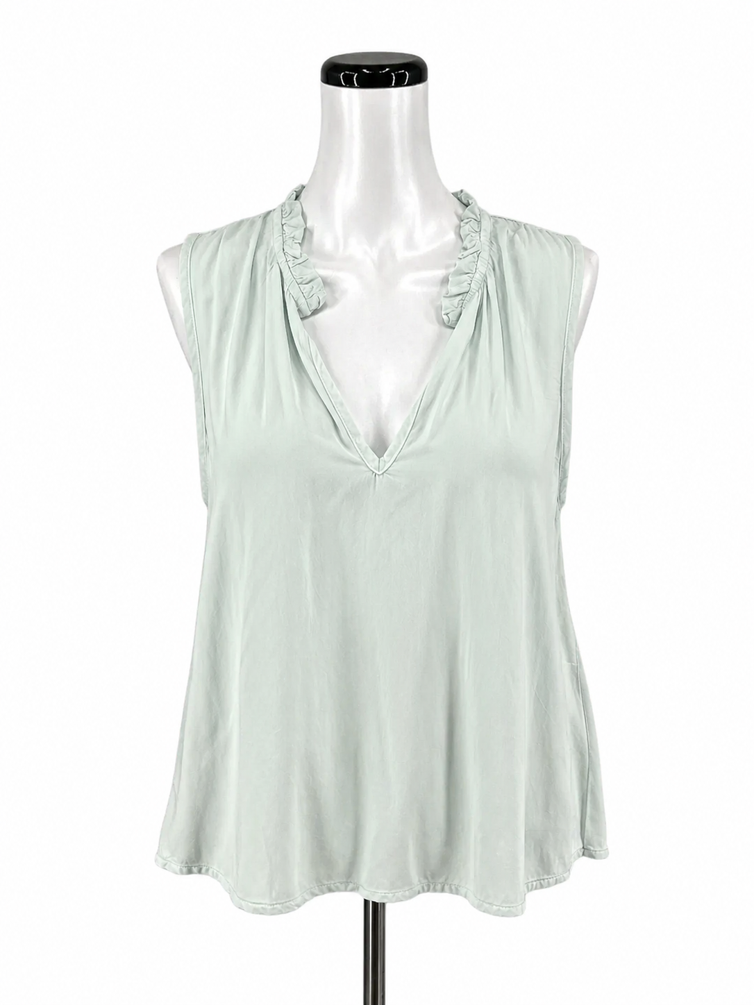Cloth &amp; Stone mint Sleeveless Seafoam Ruffle V-Neck ECOVERO Swing Tank Top NWT Size XS - Size XS