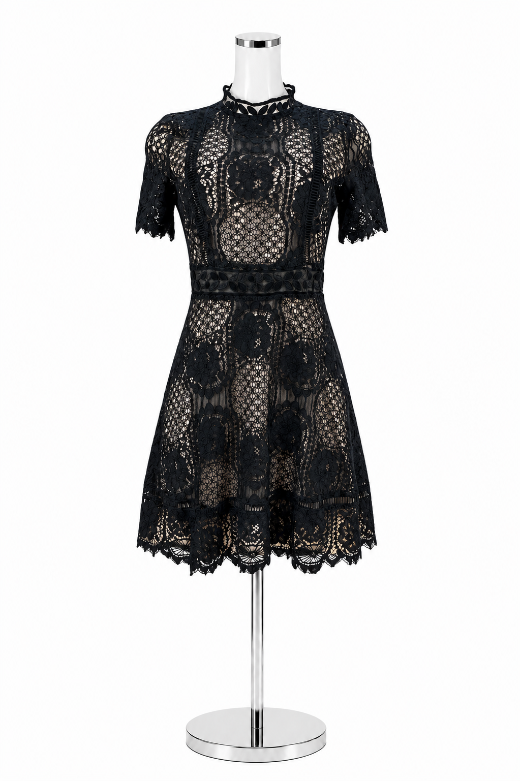 BB Dakota Chevis Black Floral Embroidered Short Sleeve Mini Dress Size 8 - ONLINE ONLY