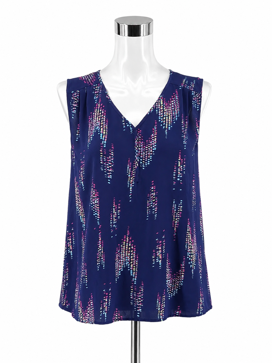 Collective Concepts Pixel Print Pleated V-Neck Sleeveless Blouse XL