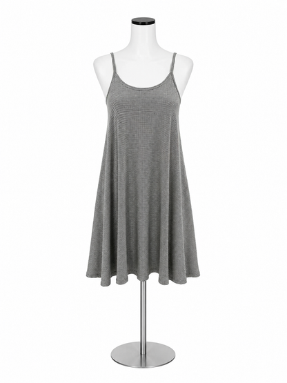 Hem &amp; Thread Black &amp; White Striped Lace-Up Back Swing Dress Size Medium