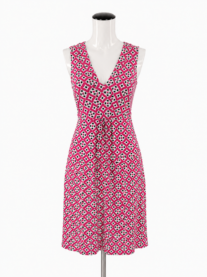Boden pink/white Fit and Flare Eliza V-Neck Fit &amp; Flare Dress Pink White Geometric Print Size 6 - Size 6