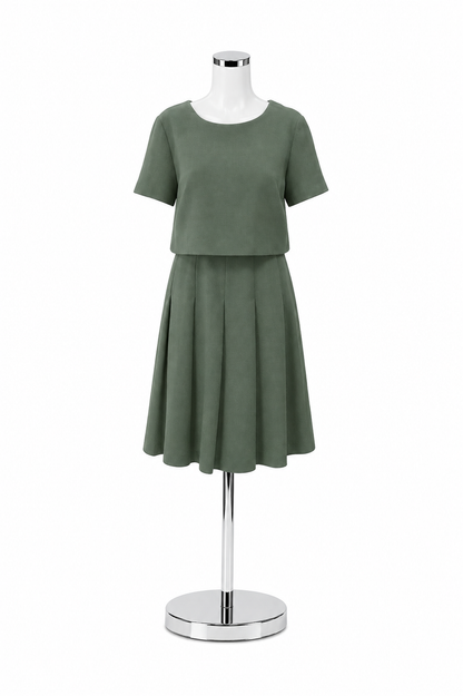 Lafayette 148 New York Green Wool Crepe Pleated Midi Dress Size 6