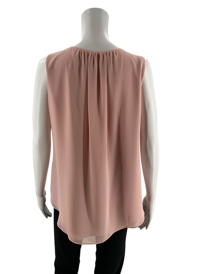 Back view of White House Black Market dusty rose blouse, size 6. Features pleated back and flowy hem for a flattering silhouette.