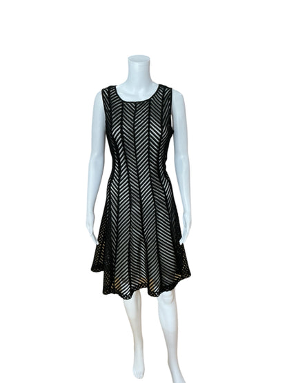 Calvin Klein Black/White Pre-Owned Ladies Dress - Size 10