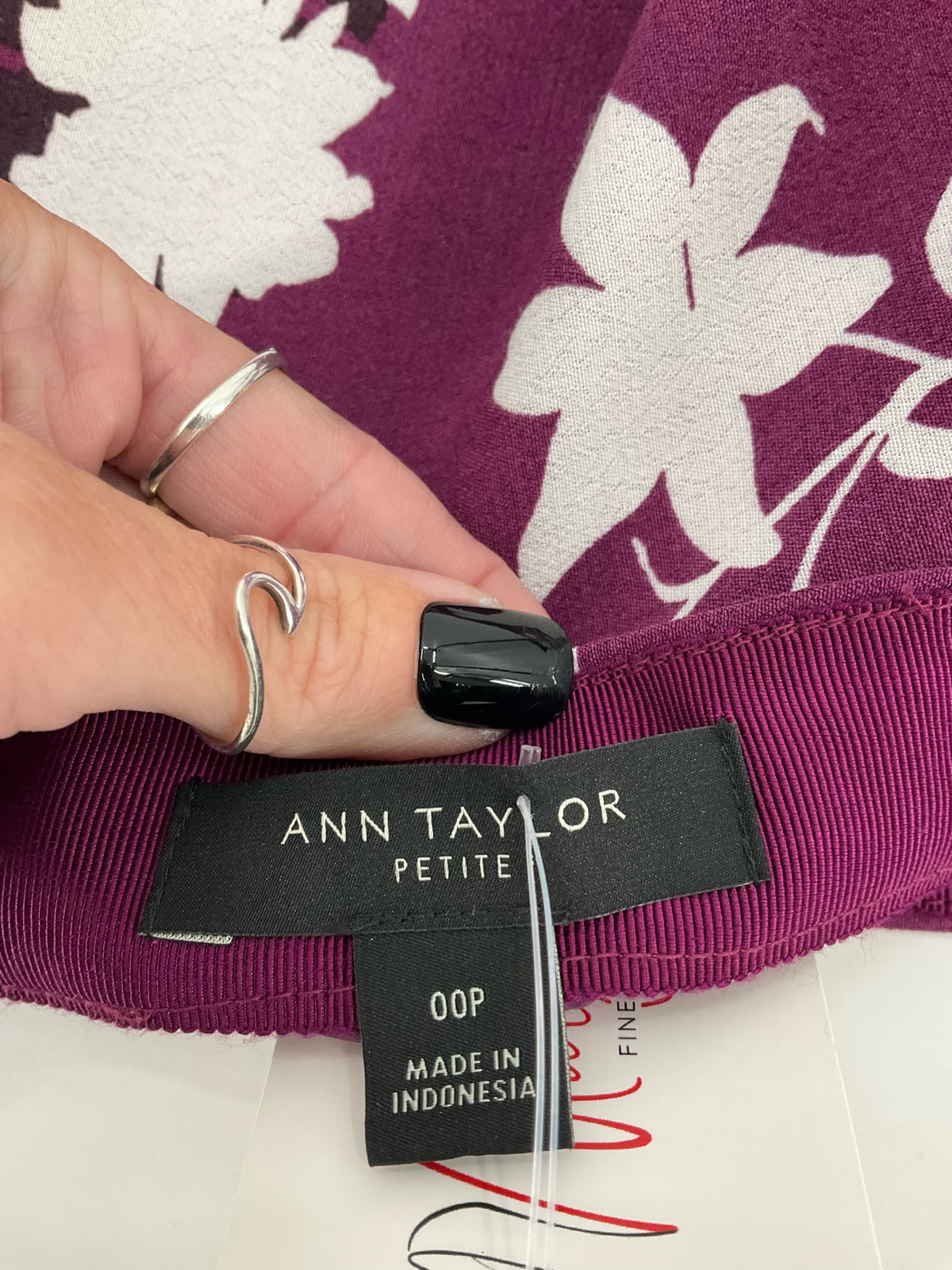 Ann Taylor Petite Floral A-Line Knee Length Skirt Purple White | Size 00 Petite - ONLINE ONLY