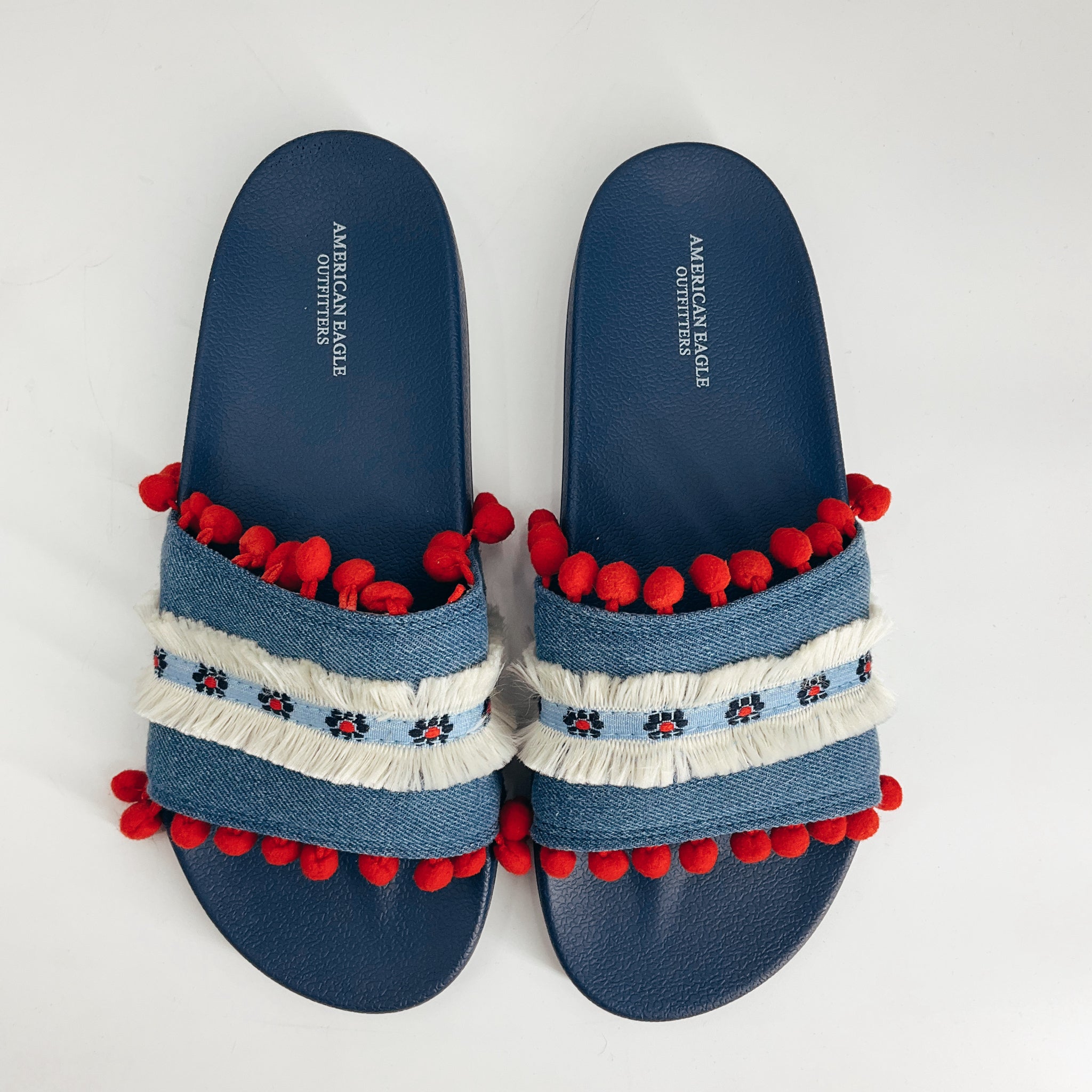 American Eagle Blue/Red Denim Pre-Owned New With Tags Sandals - Size 7