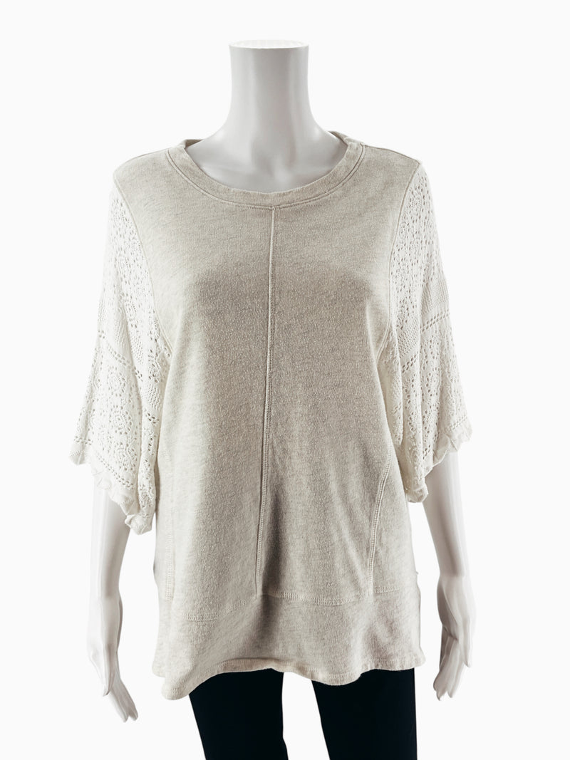 Akemi + Kin Oatmeal Pre-Owned Ladies Top - Size Small