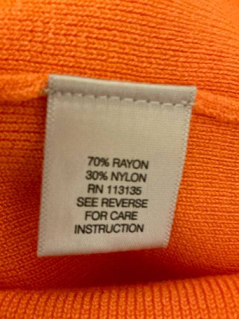 Leo & Nicole Orange Top Size Medium - Margaret’s Fine Consignment