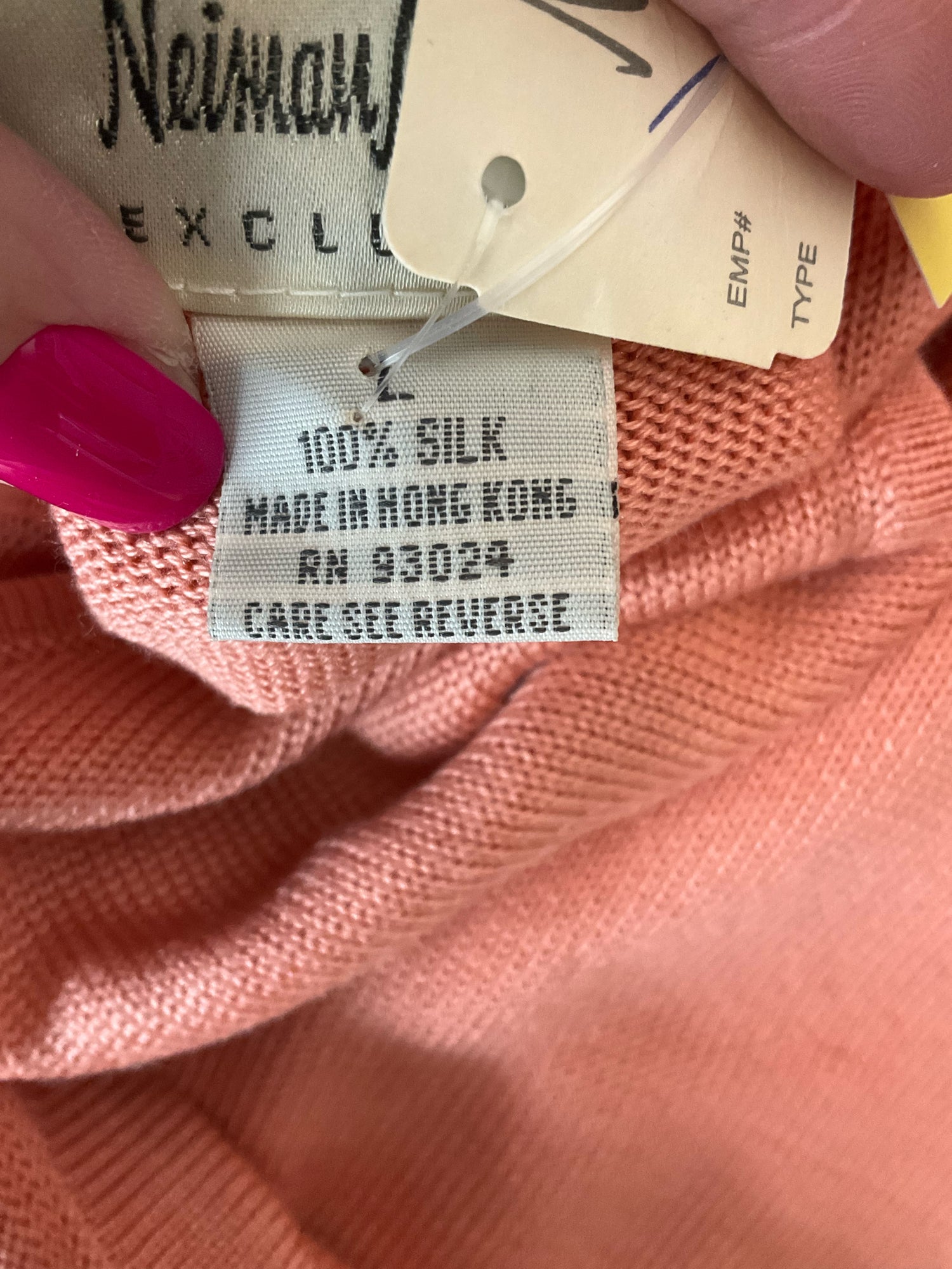 Neiman Marcus Exclusive 100% Silk Sleeveless Tank Top Peach Coral Size Large NWT