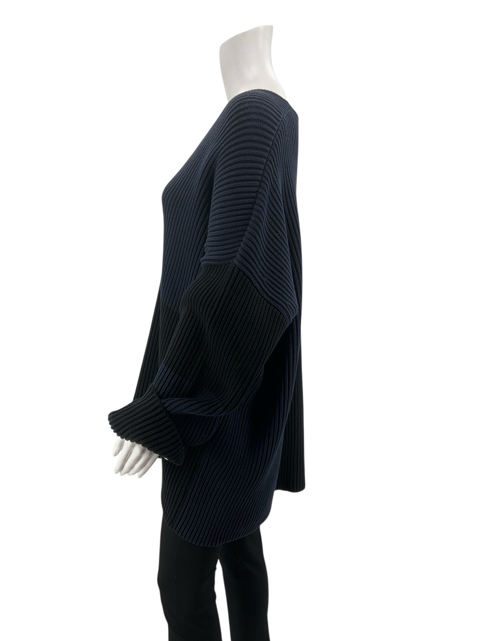 St. John navy/black Sweaters Navy &amp;amp; Black Colorblock Batwing Sleeve Tunic Sweater Size XL - Size XL