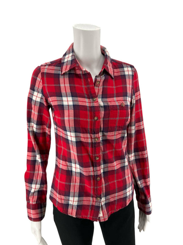 Front view of H&M red and navy plaid long sleeve button-up top, Size 2, featuring chest pocket. Shop at Margaret’s Fine Consignments.
