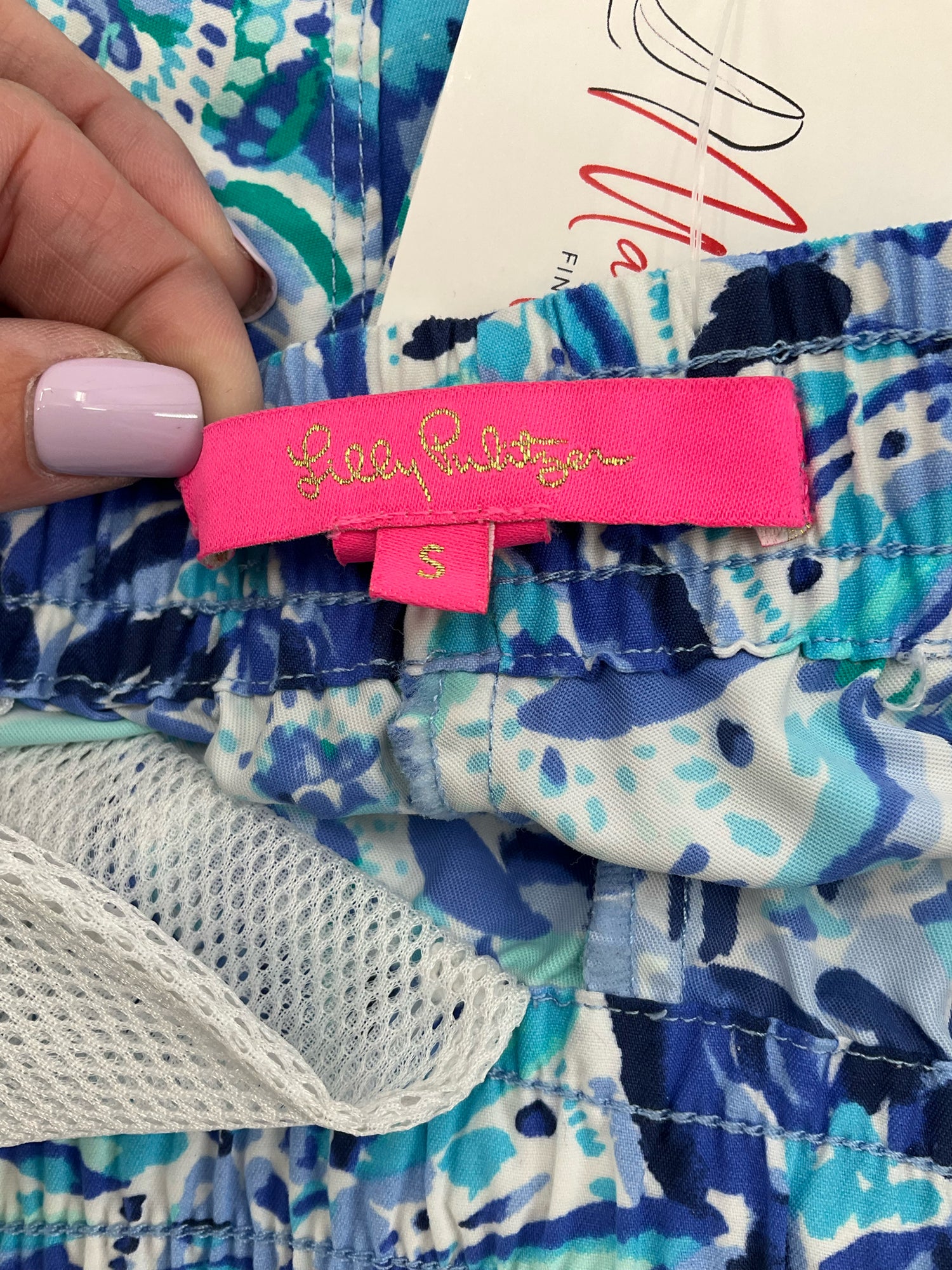 Lilly Pulitzer Size S blue/white Print Shorts