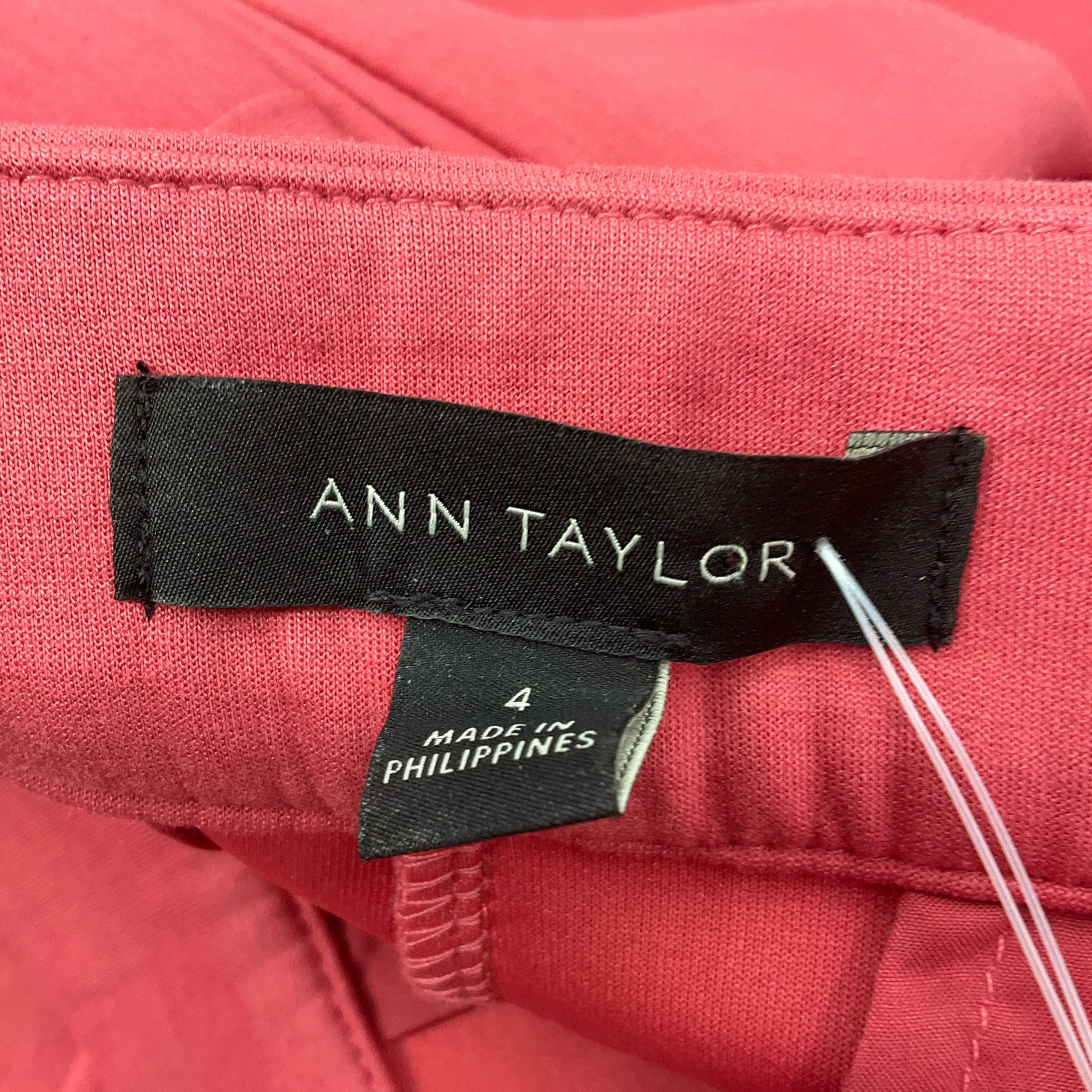 Ann Taylor Salmon Solid Pants Size 4 - label