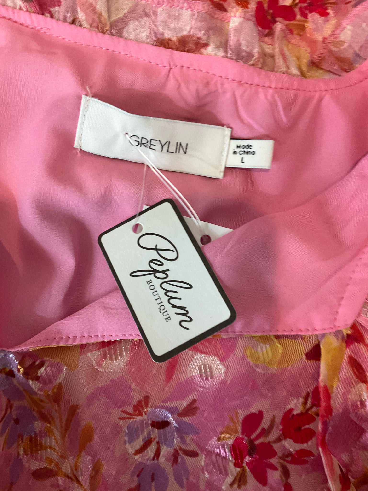 Greylin pink/multi Short Sleeve Adela Ruffle Trim Floral Blouse Pink Metallic NWT Size Large - Size L