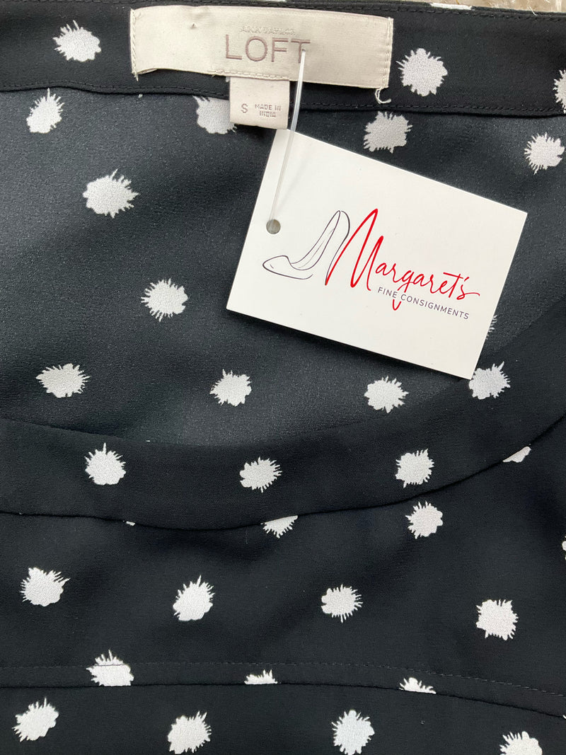 Loft Black/White Polka Dot Pre-Owned Ladies Top - Size Small