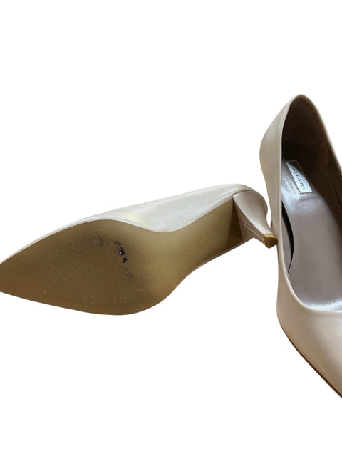 Tahari Shoe Size 8 Nude Solid Pre-Owned Ladies Heel