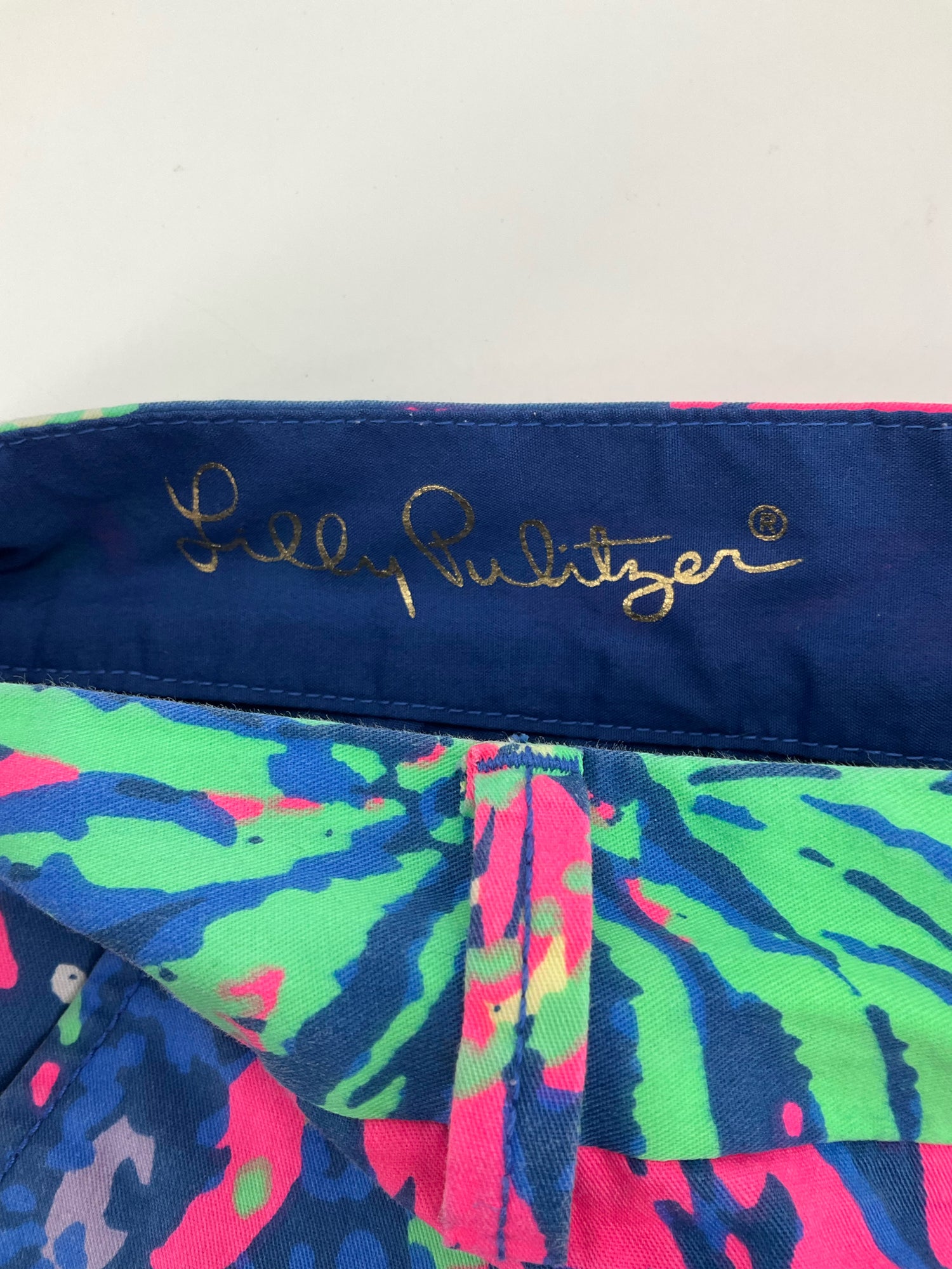 Lilly Pulitzer Size 10 blue/multi Floral Shorts