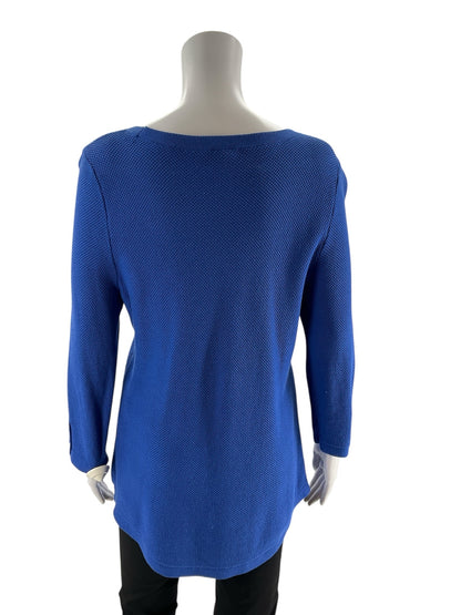 Talbots blue textured pre-owned ladies tunic top in size medium, featuring a classic and casual layering style.