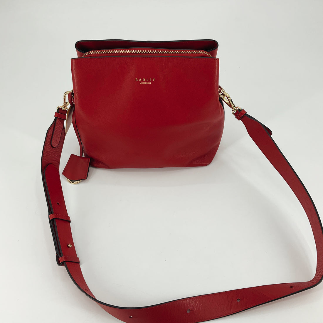 Radley Red Solid Pre-Owned Ladies Purse