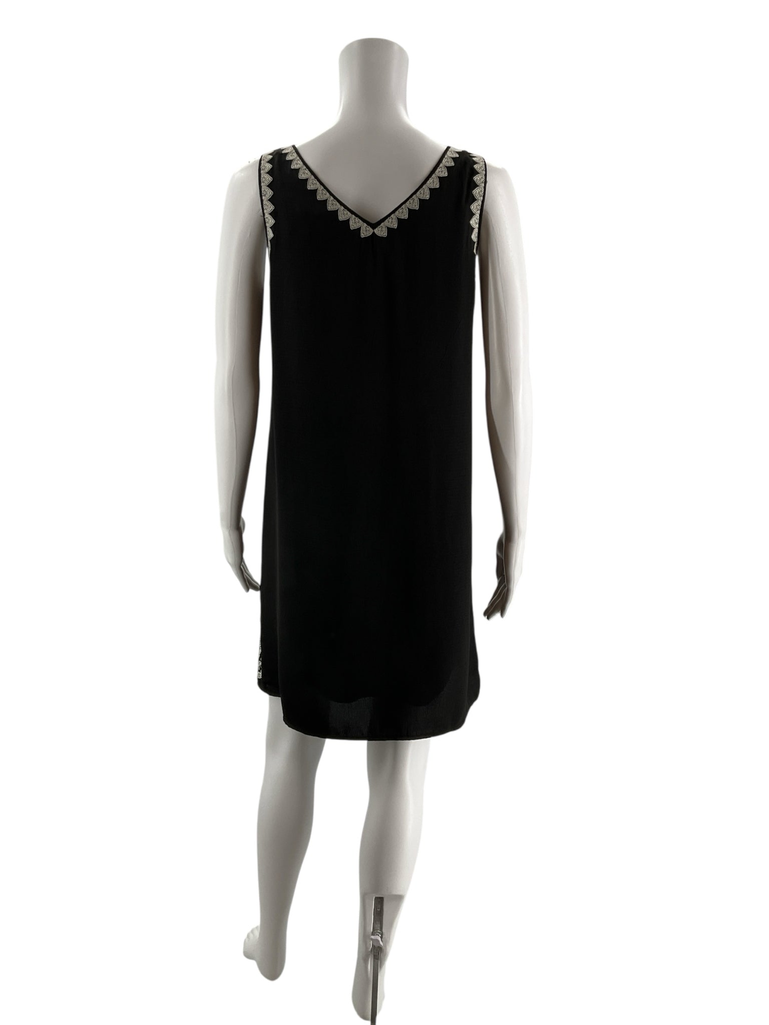 THML Black/Cream Embroidered Pre-Owned Ladies Dress - Size Small - ONLINE ONLY