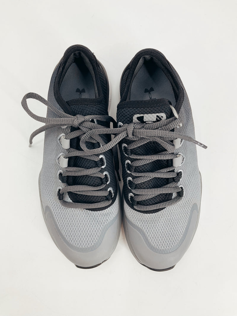 Under Armour Black/Gray Ombre Shoes - Size 7