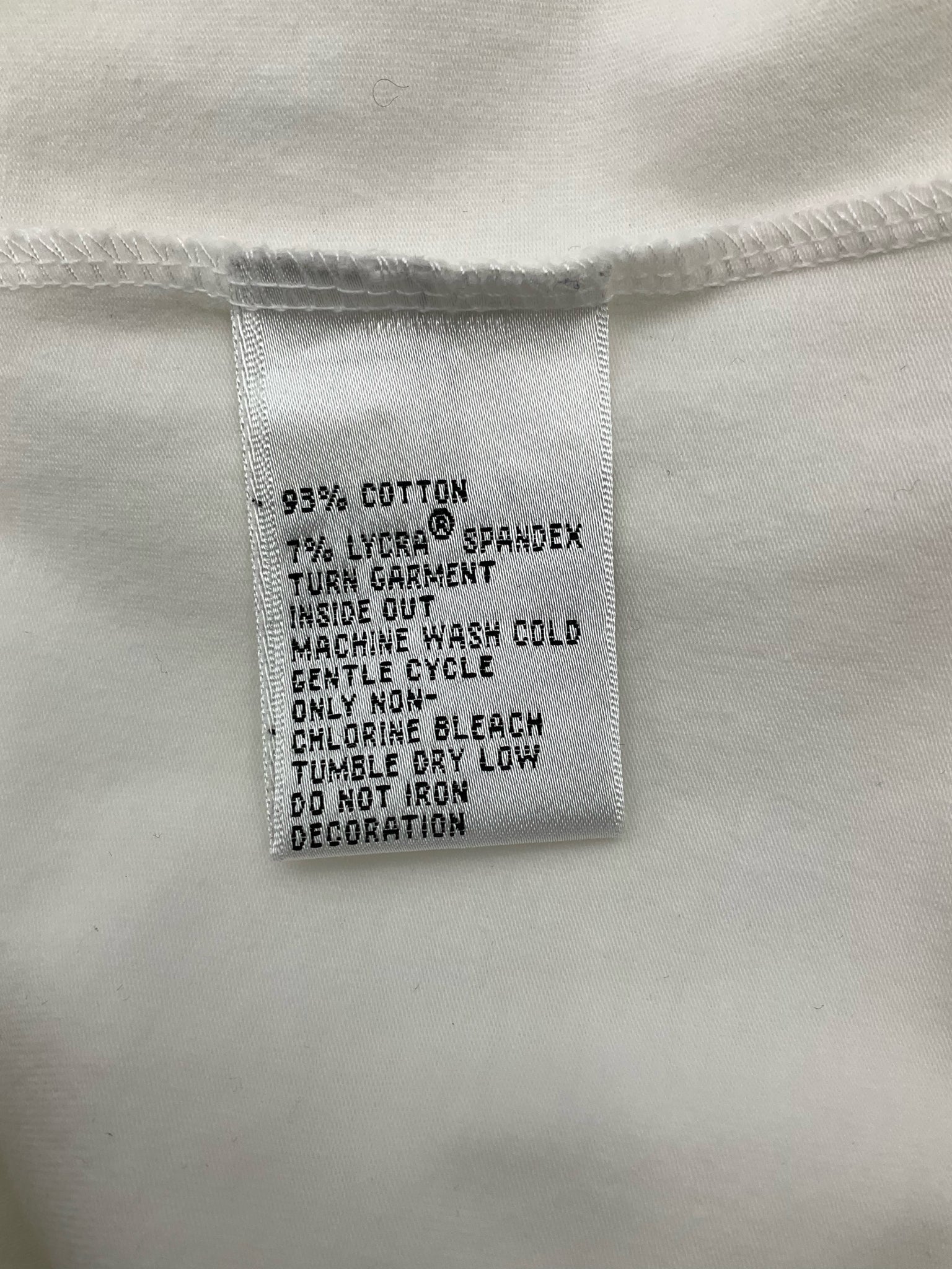 Talbots White Pre-Owned Ladies Top - Size Medium Petite