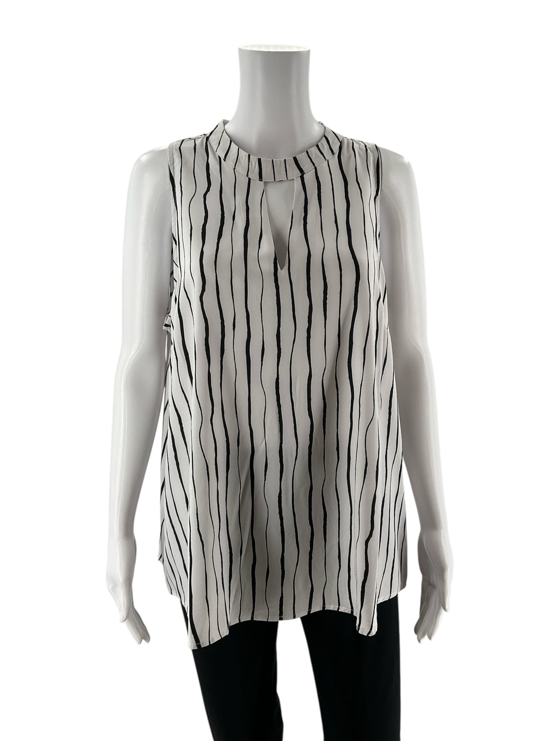 Mud Pie White/Black Stripe Pre-Owned Ladies Top - Size Large - Margaret’s Fine Consignment