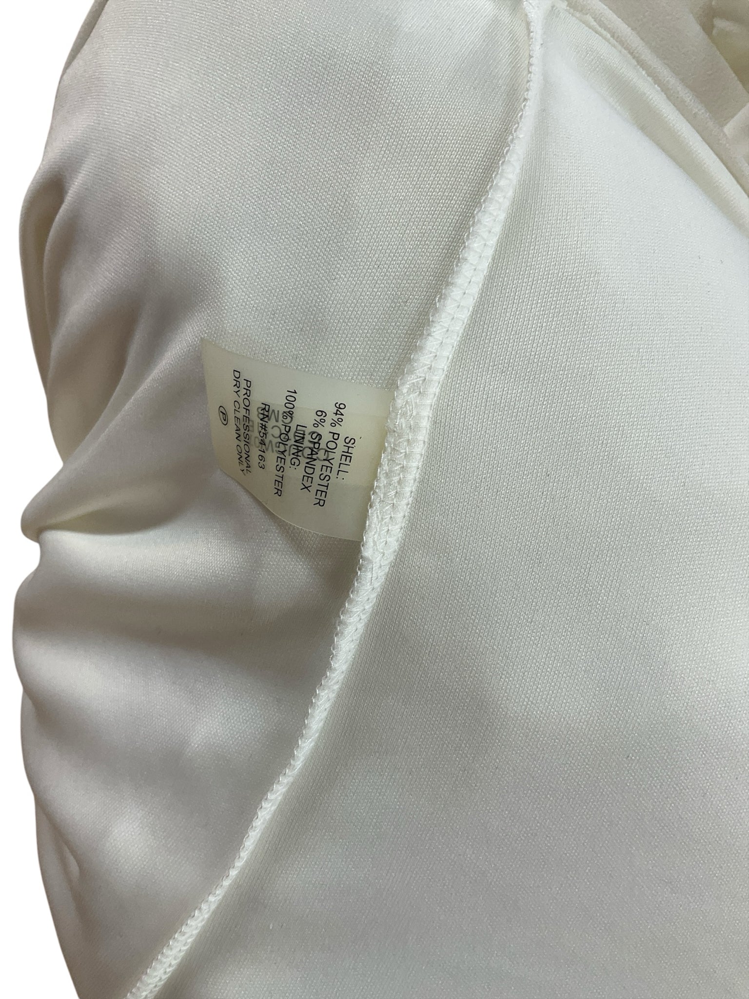 Calvin Klein White/Black Solid Pre-Owned Ladies Dress - Size 10