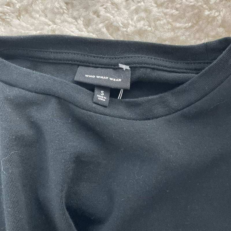 WHO WHAT WEAR Black Top - Size Small - Margaret’s Fine Consignment