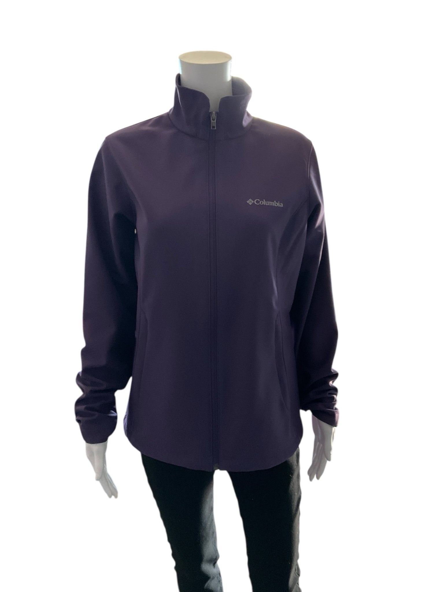 Columbia Purple Solid Pre-Owned Ladies Activewear - Size Medium