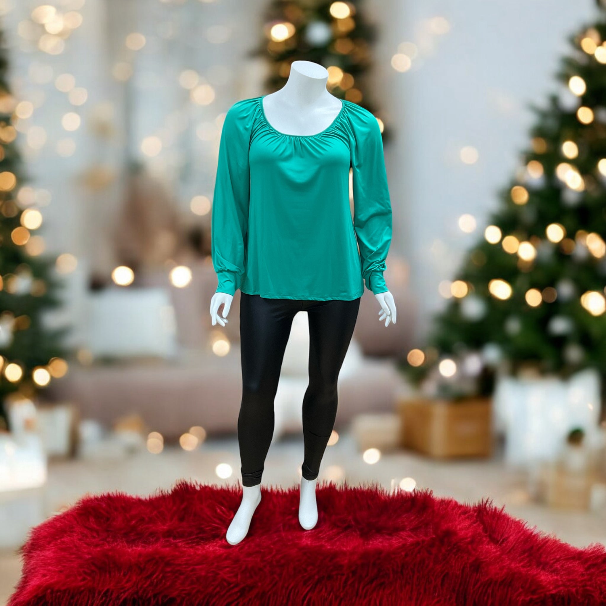 Simple Flavor Solid Green Top Size 2 XL