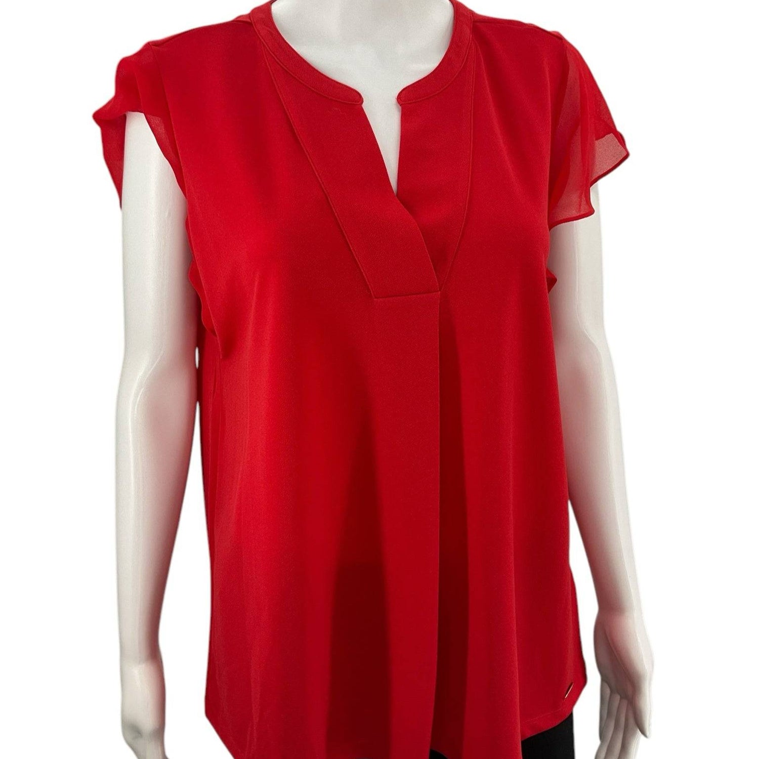 Calvin Klein Red Solid Ladies Pre-Owned Top - Size Medium - Margaret’s Fine Consignment