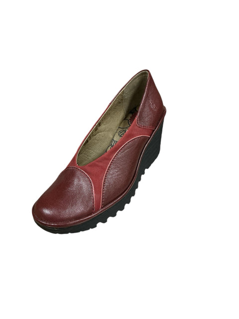 Fly London Shoe Size 8.5/9 Brick Red Solid Wedges