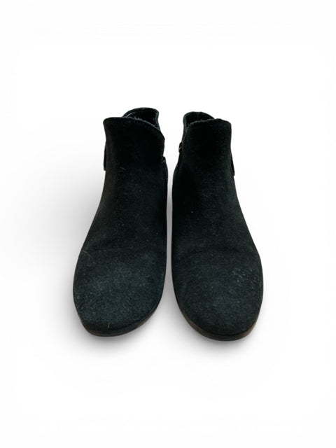 Jack Rogers Black Suede Pre-Owned Ladies Booties - Size 9 - Margaret’s Fine Consignment
