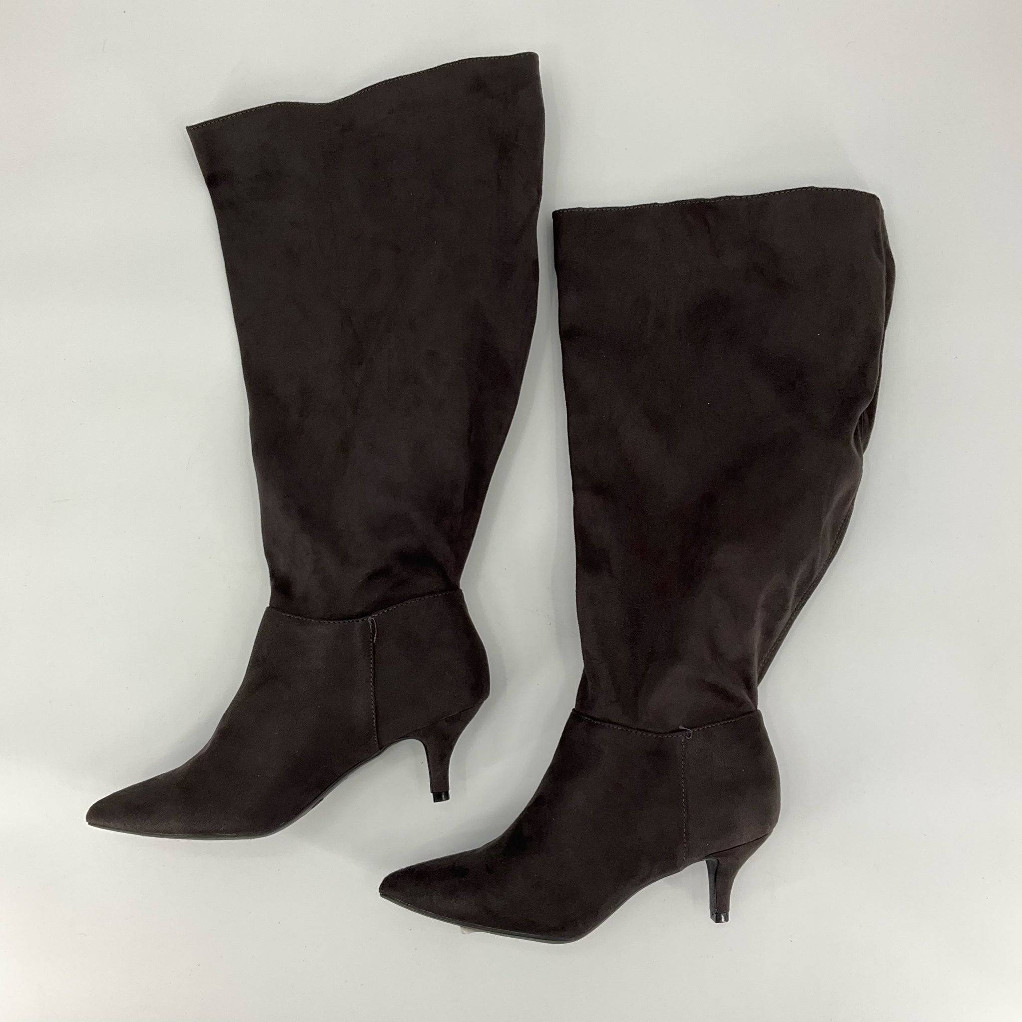 No Brand Brown Pre-Owned Ladies Boots - Size 8.5W - Margaret’s Fine Consignment