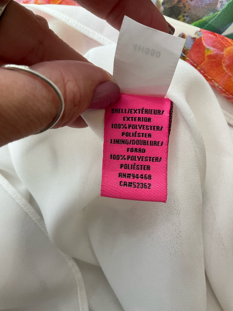 Betsey Johnson White/Orange/Green Floral Pre-Owned Ladies Dress - Size 6