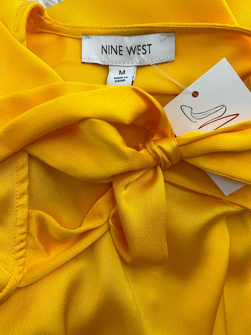 Nine West Yellow Solid Pre-Owned Ladies Top - Size Medium