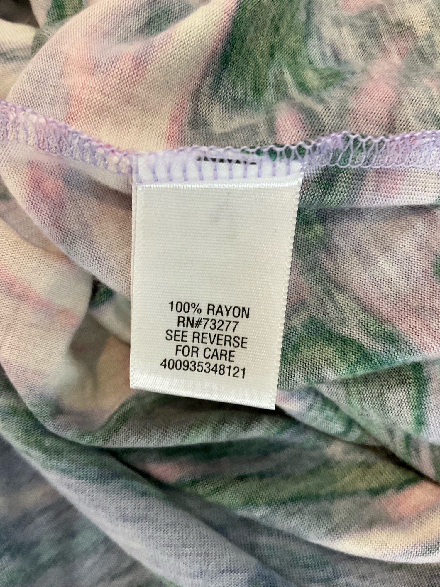 Simply Vera Vera Wang XL Watercolor Print V-Neck Top | Pre-Owned Rayon Blouse