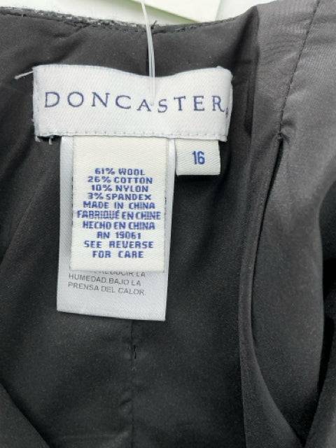 Doncaster Gray Wool Pre-Owned Ladies Skirt - Size 16 - Margaret’s Fine Consignment