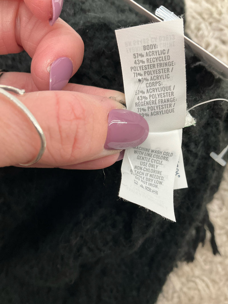 Aerie Black Fringe Pre-Owned Ladies Poncho - Size One Size Fits Most