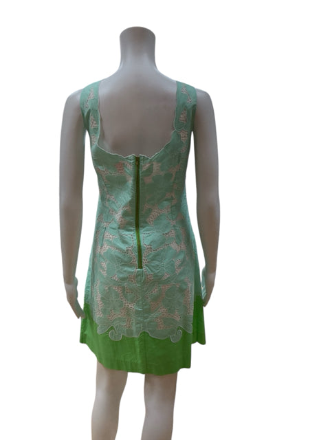Lilly Pulitzer Aqua/White Lace Pre-Owned Ladies Dress - Size 12