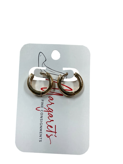 Unbranded Classic Chunky Gold-Tone Hoop Earrings | 1-Inch Polished Finish