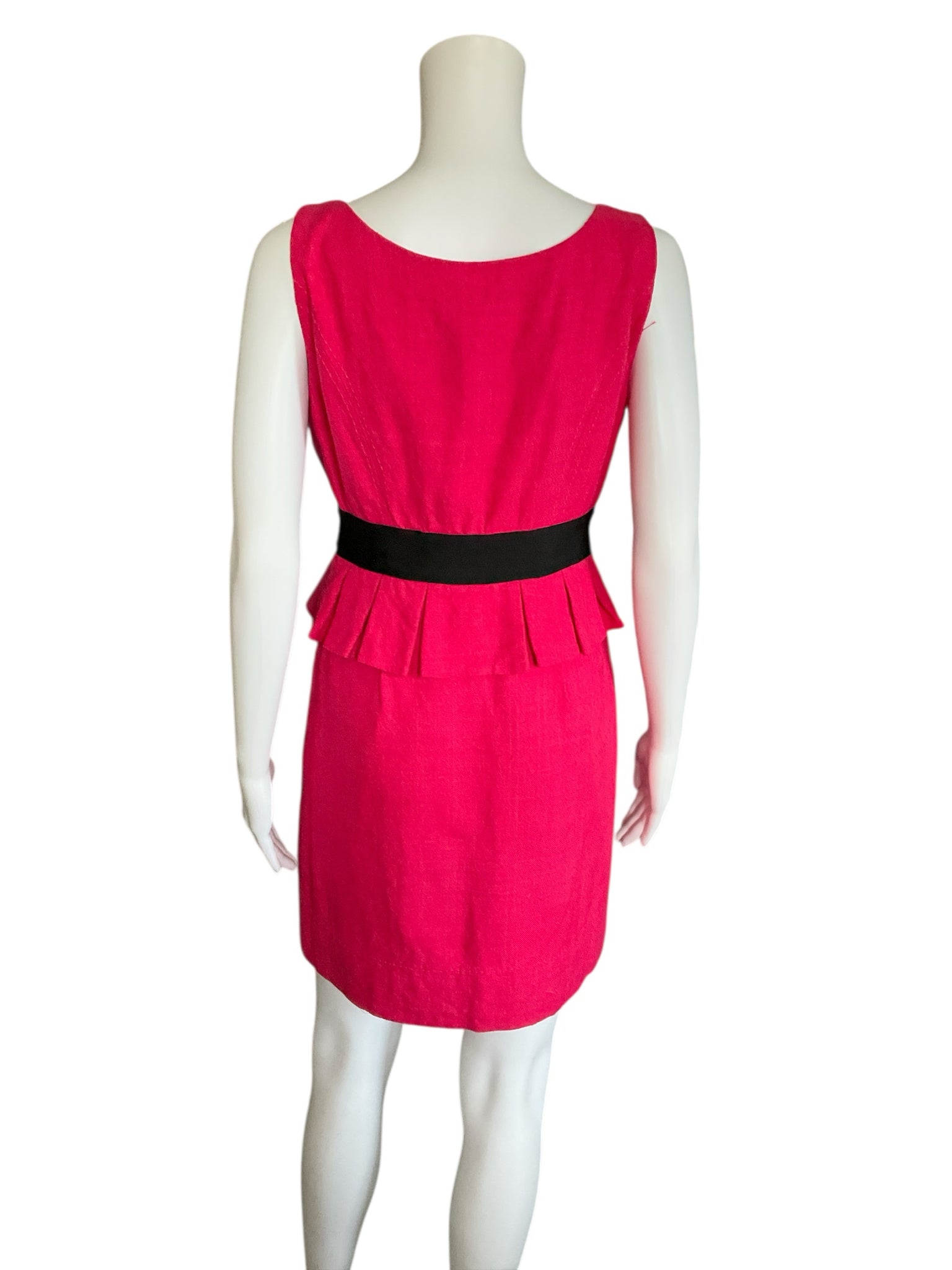 Phoebe Couture - Pink Solid Pre-Owned Ladies Dress Size 4