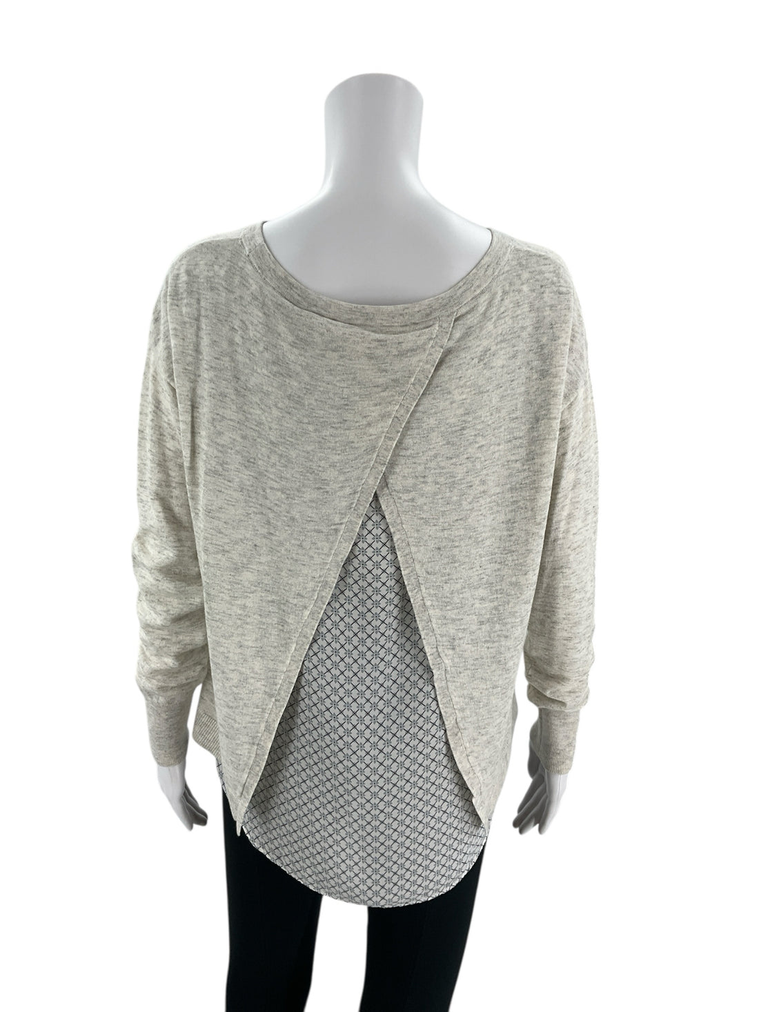 Loft Gray Solid Ladies Pre-Owned New with Tags Top - Size Small - Margaret’s Fine Consignment