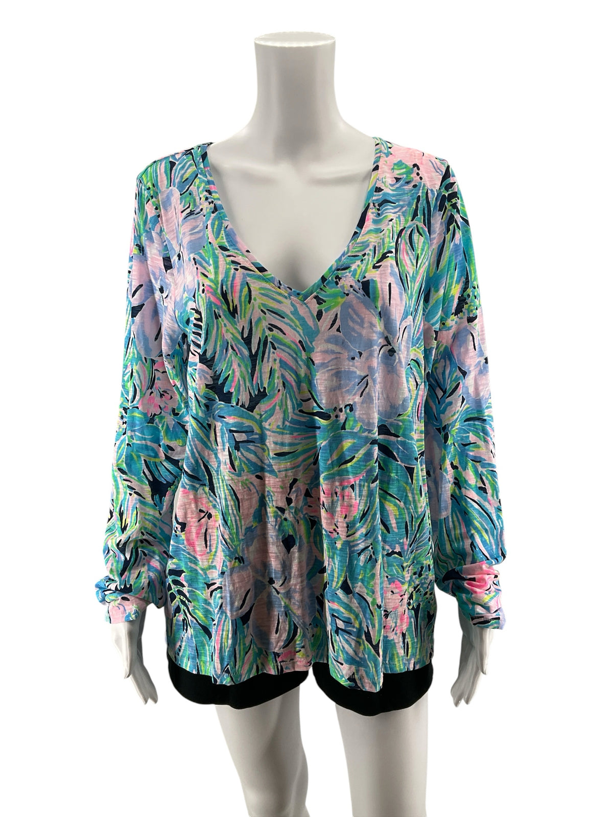 Lilly Pulitzer Nevie Top In A Flutter Print V-Neck Long Sleeve L - Downstairs