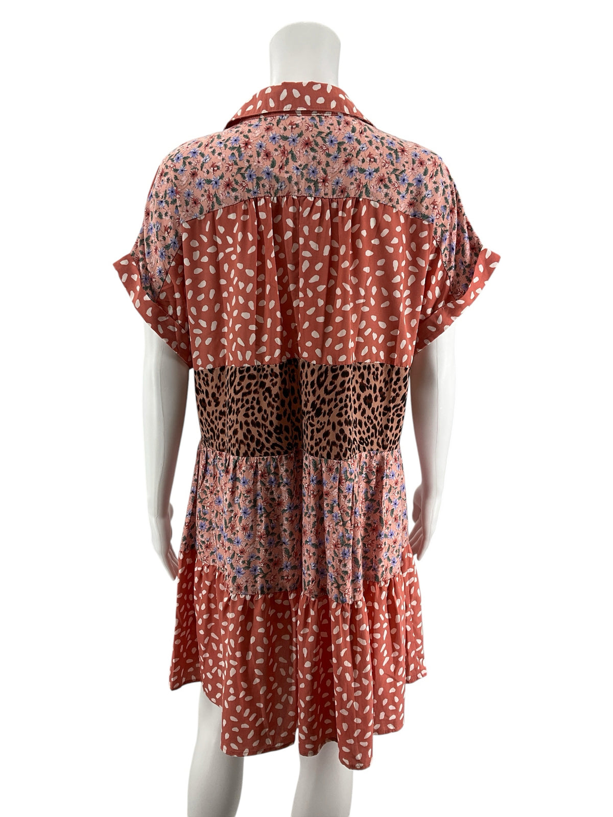 Umgee USA Mixed Print Tiered Babydoll Mini Dress Salmon Floral Leopard Size Small