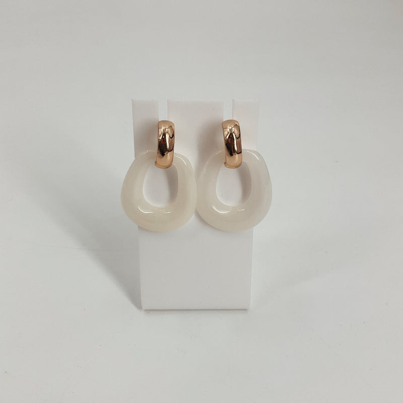 Pre-owned Anthropologie Gold-Tone Huggie Hoop Off-White Resin Drop Earrings - Artisanal Handcrafted