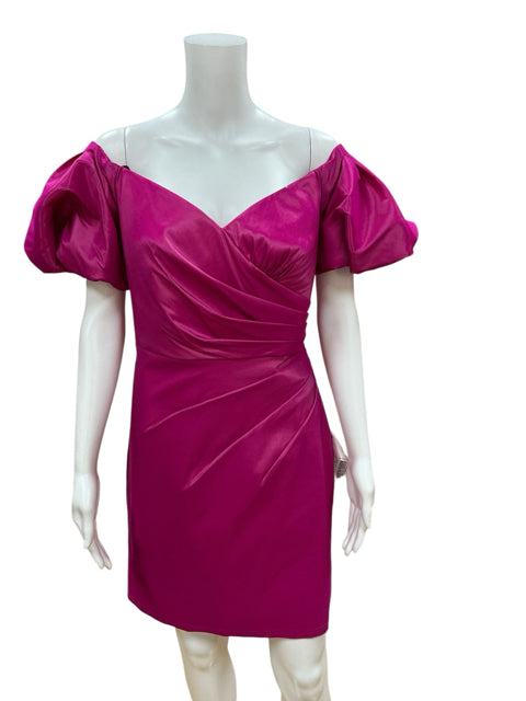 Sho Fuschia Solid Pre-Owned Ladies New With Tags Dress - Size Medium