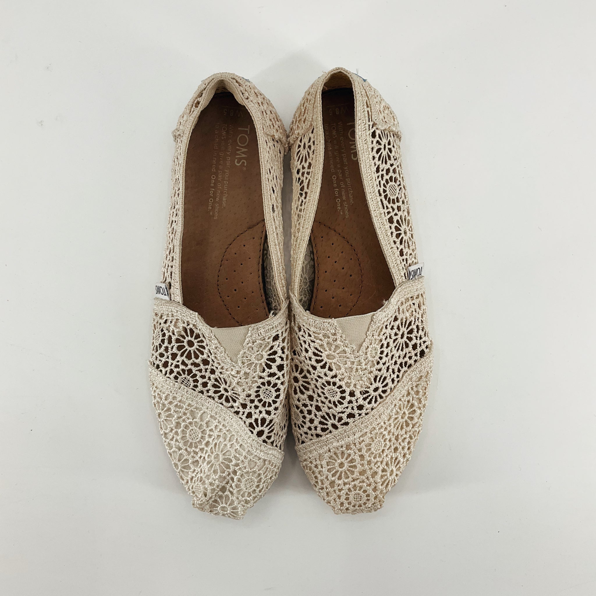 Toms Cream Flats Cream Crochet Classic Alpargata Slip-On Flats Women&