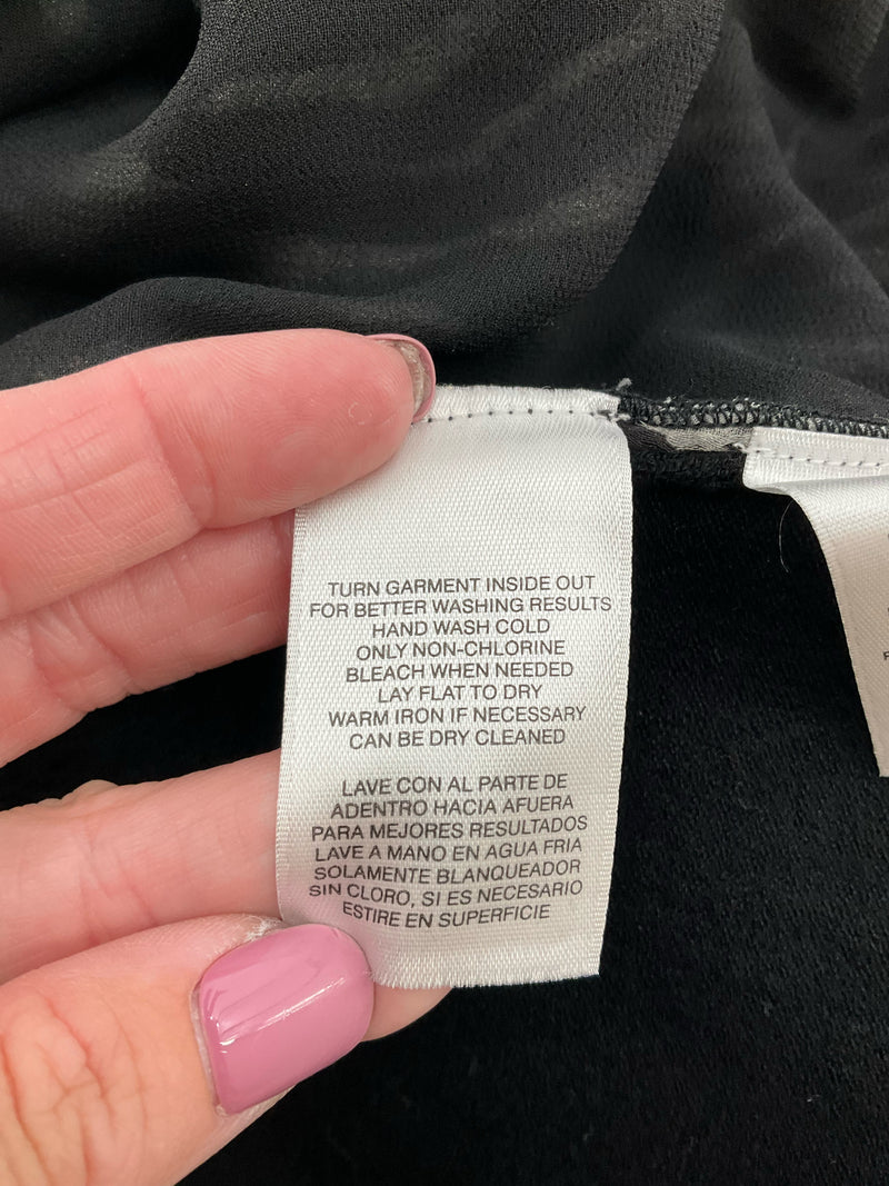 Jones New York Gray/Black Animal Ladies Pre-Owned Top -  Size Large Petite